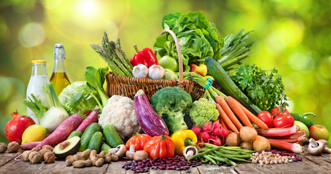 Eating with Purpose: Holistic Nutrition for Lifelong Wellness