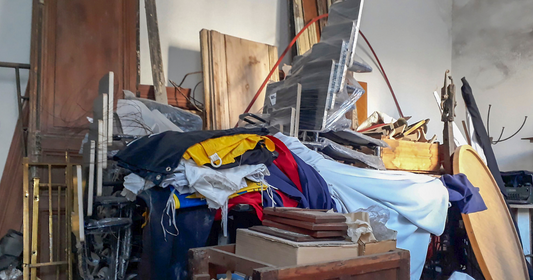 The Hidden Impact of Clutter on Women’s Health: How a Disorganized Space Affects Your Well-Being